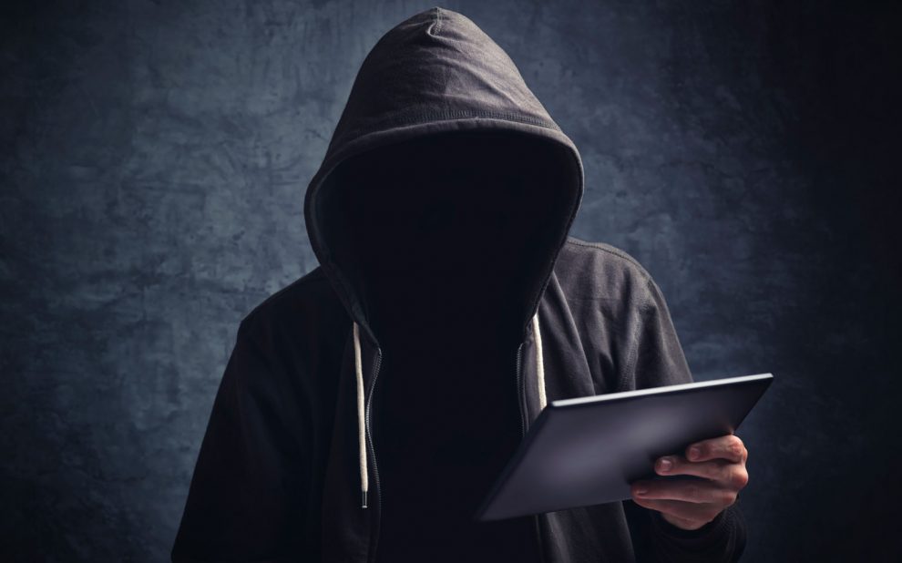 Cómo combatir las devoluciones fraudeulentas desde la logística inversa