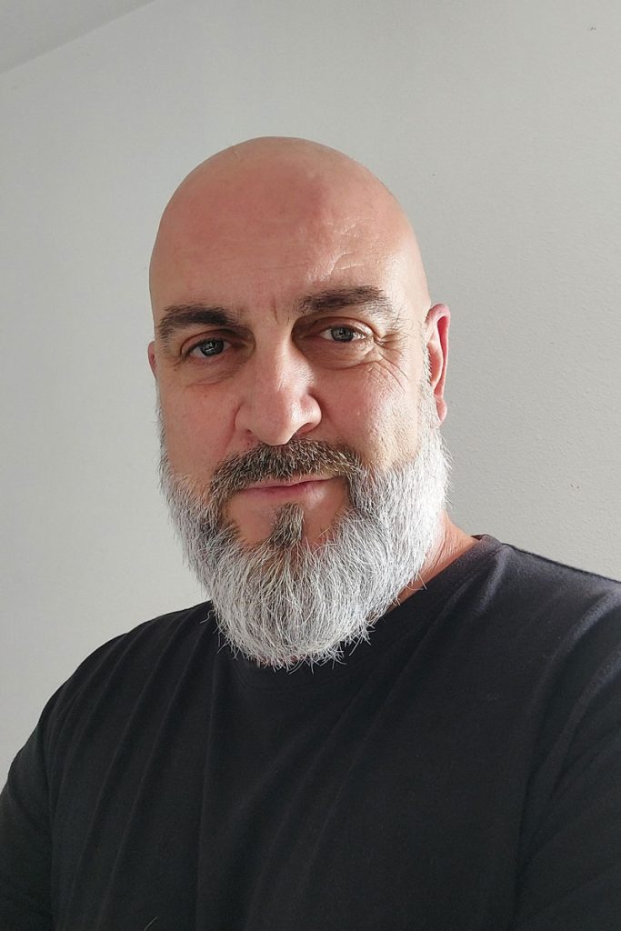 Foto de Luis Arias para la entrevista sobre la Gestión del cambio en operaciones logísticas.